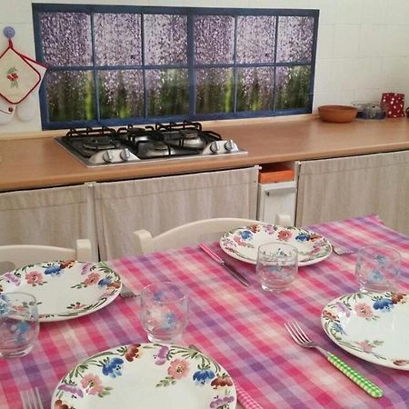 Canonica  La Corte Senza Tempo מראה חיצוני תמונה